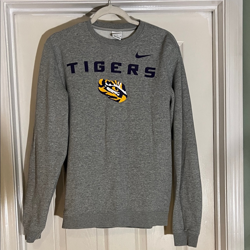 Nike Gray Sweatshirt with Tiger Graphic